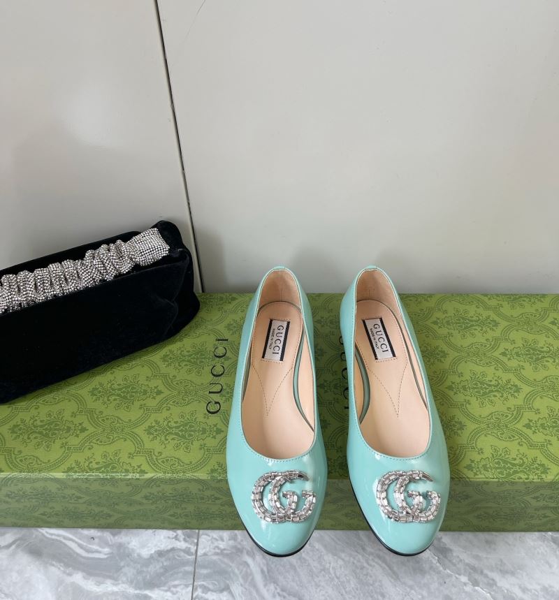 Gucci Flat Shoes